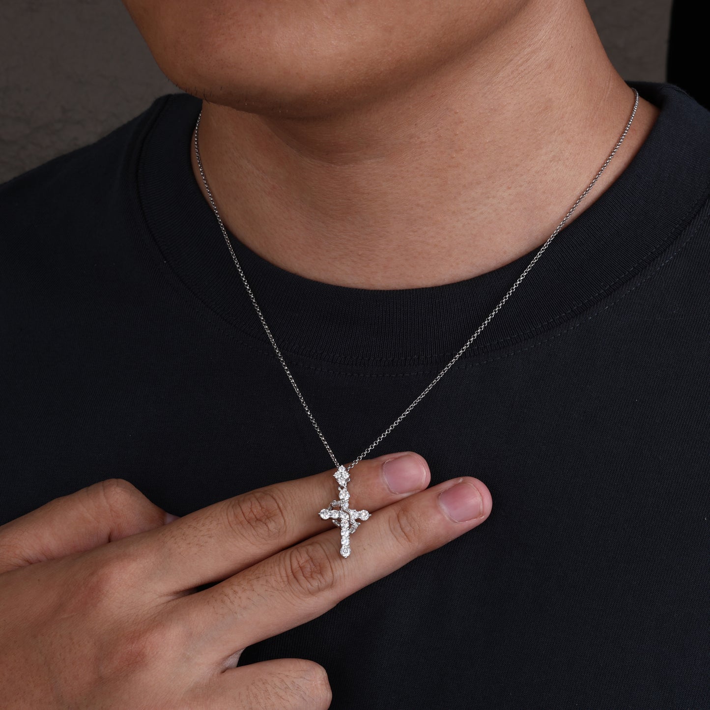925 Silver Moissanite Ornate Cross Pendant TQP0727