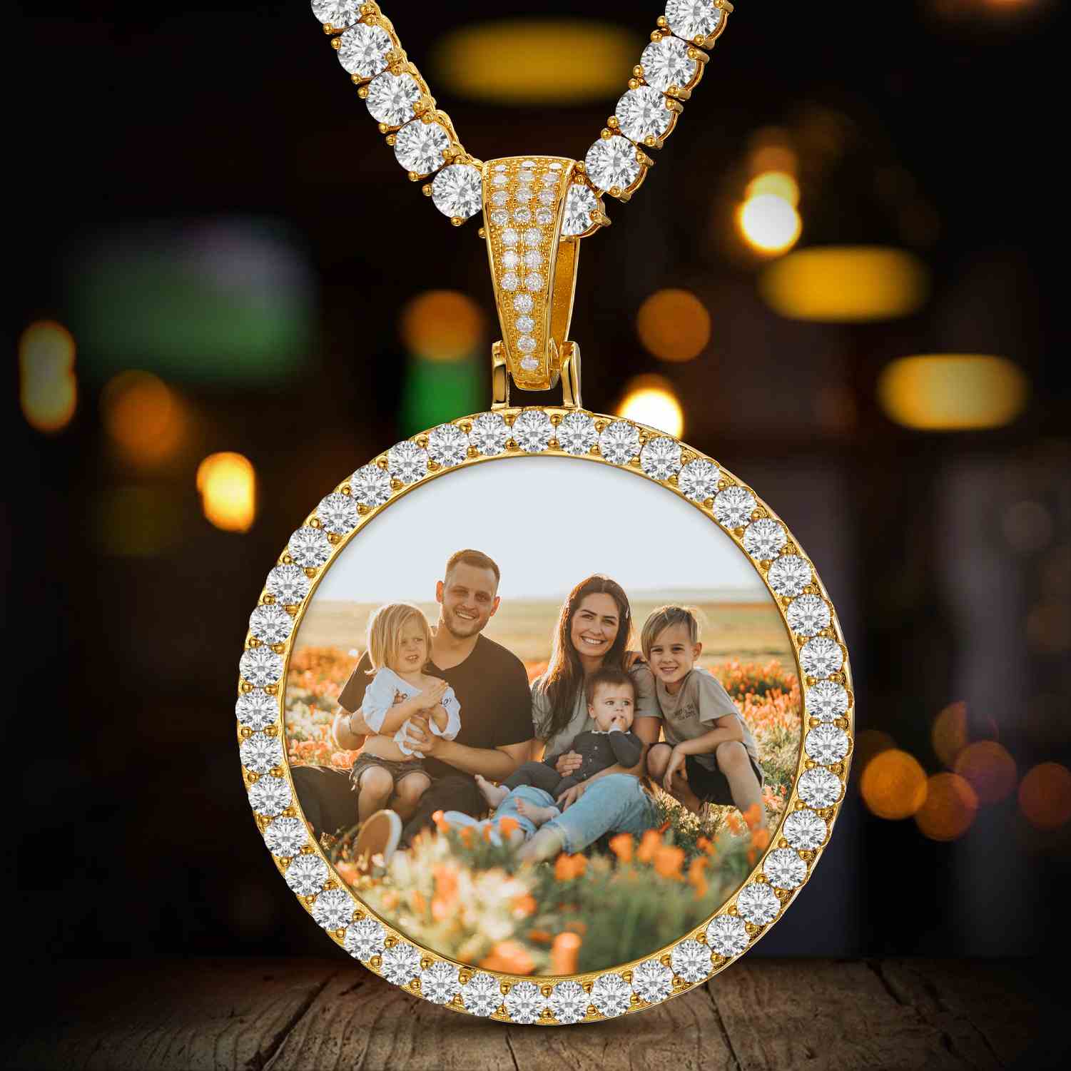 Round Photo Frame Picture Pendant
