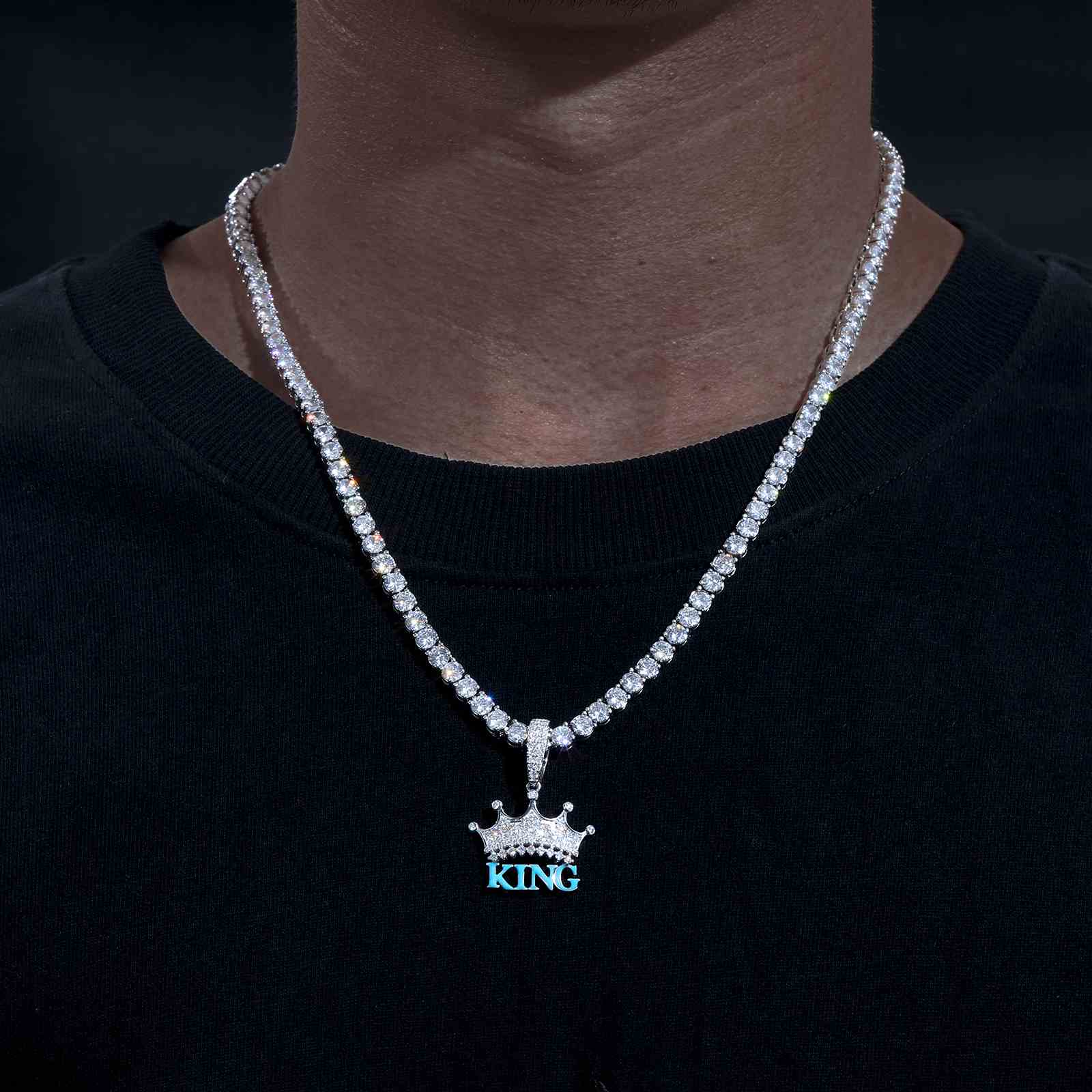 Glowing King Crown Pendant