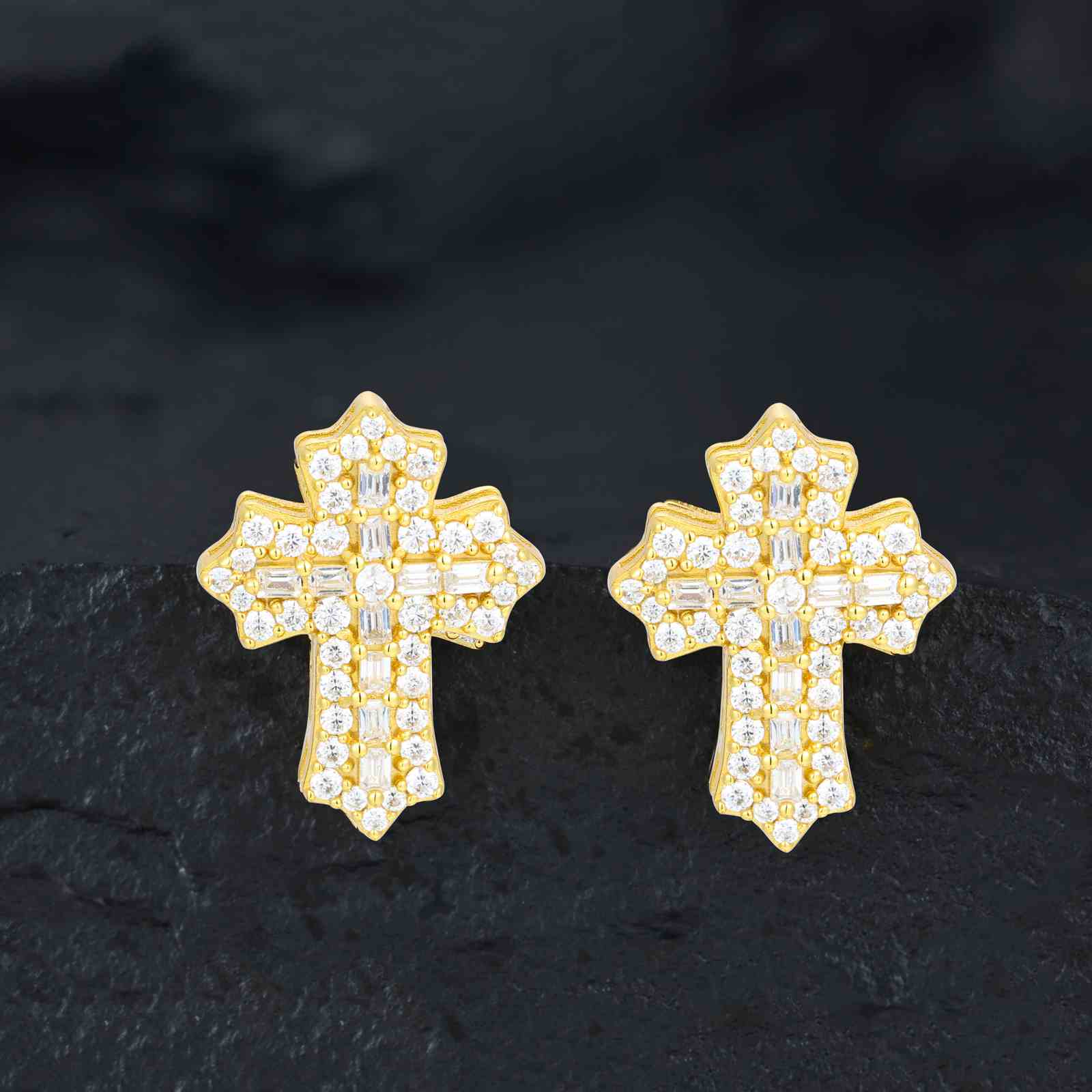 Baguette lris Cross Stud Earrings