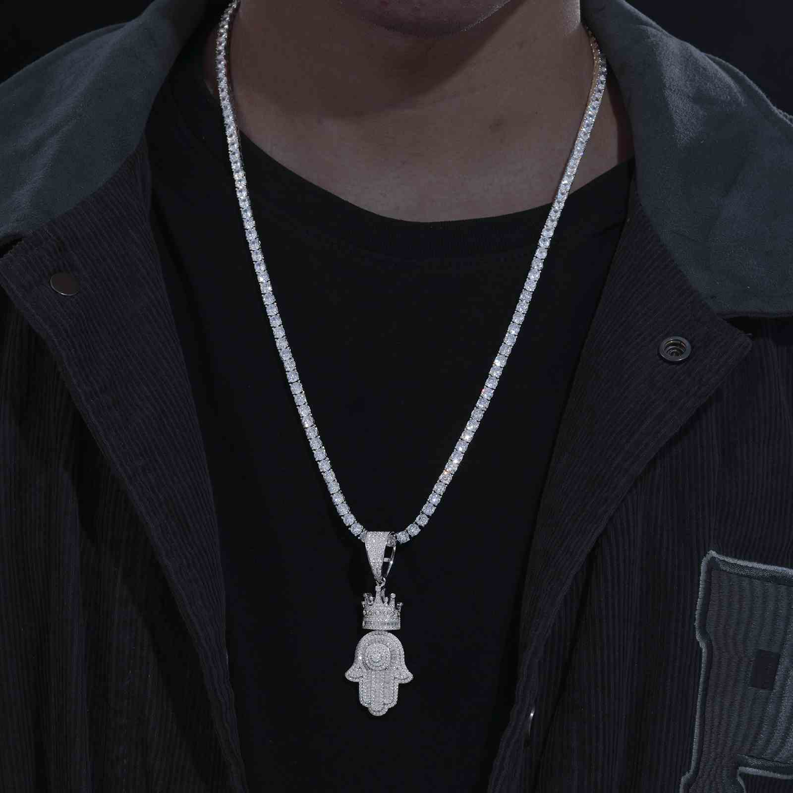 Baguette Hamsa Hand Pendant With Crown