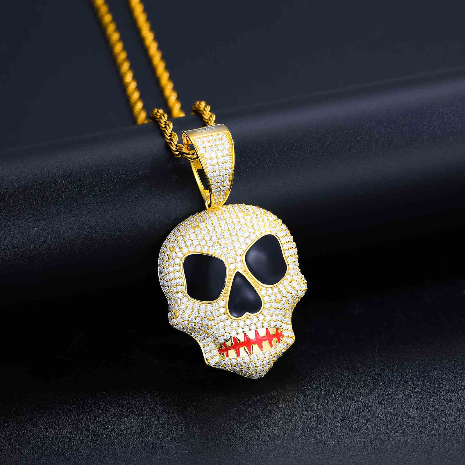 Alien Skull Pendant