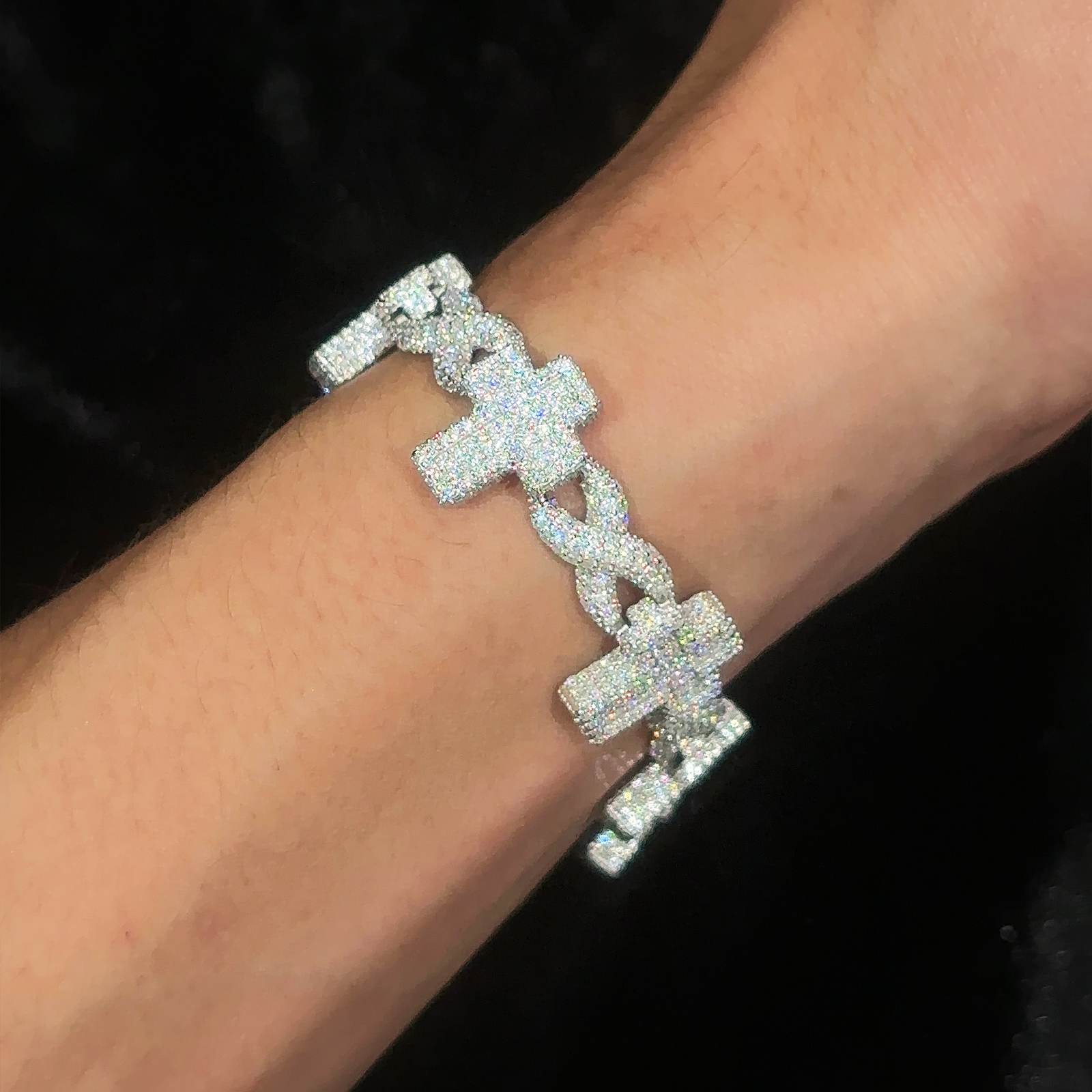 a-man-wearing-a-cool-moissanite-bracelet