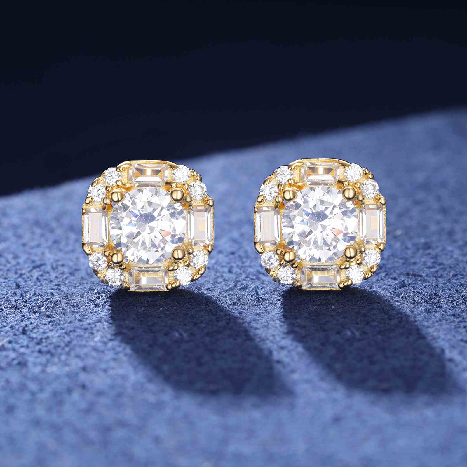 gold diamond stud earrings