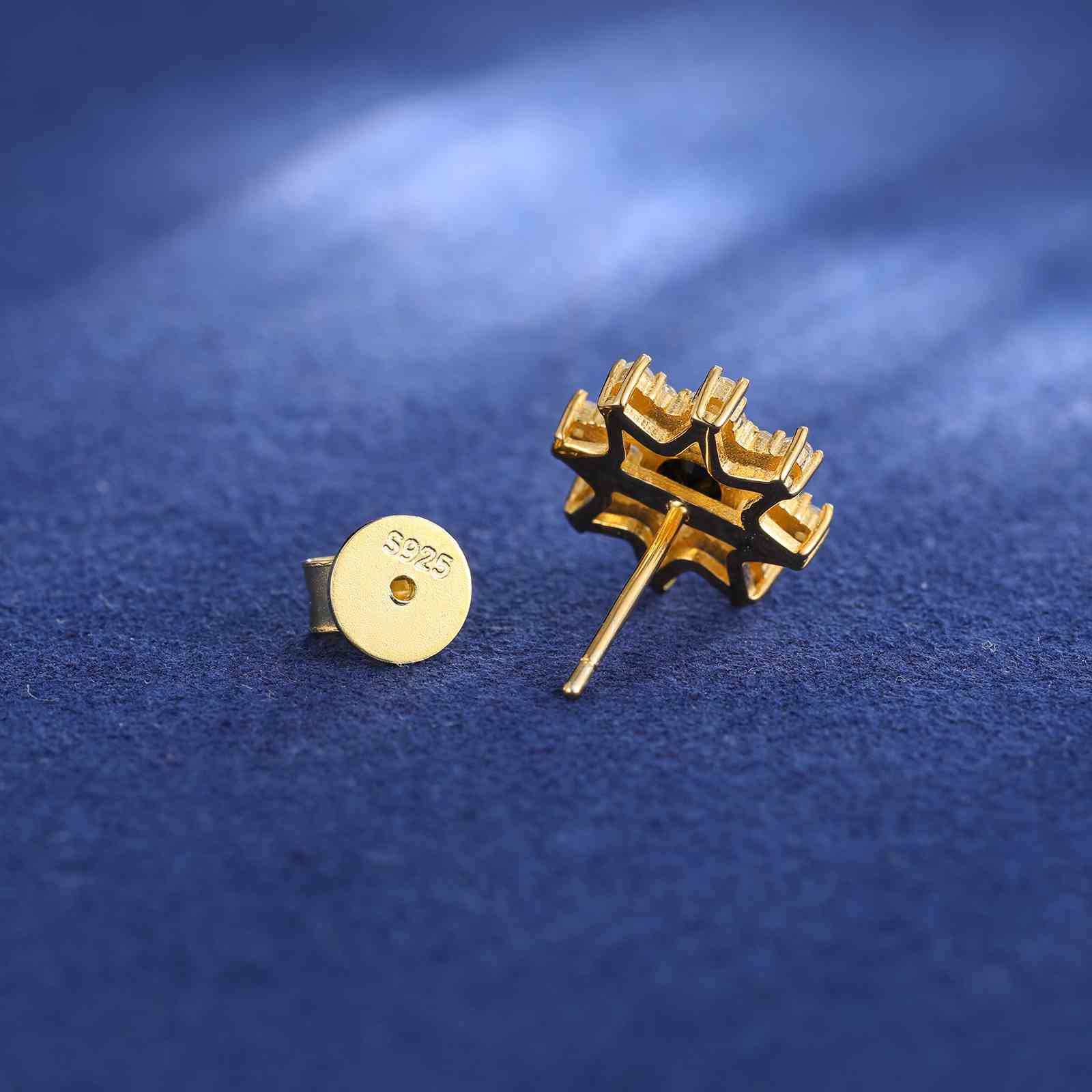 gold earrings