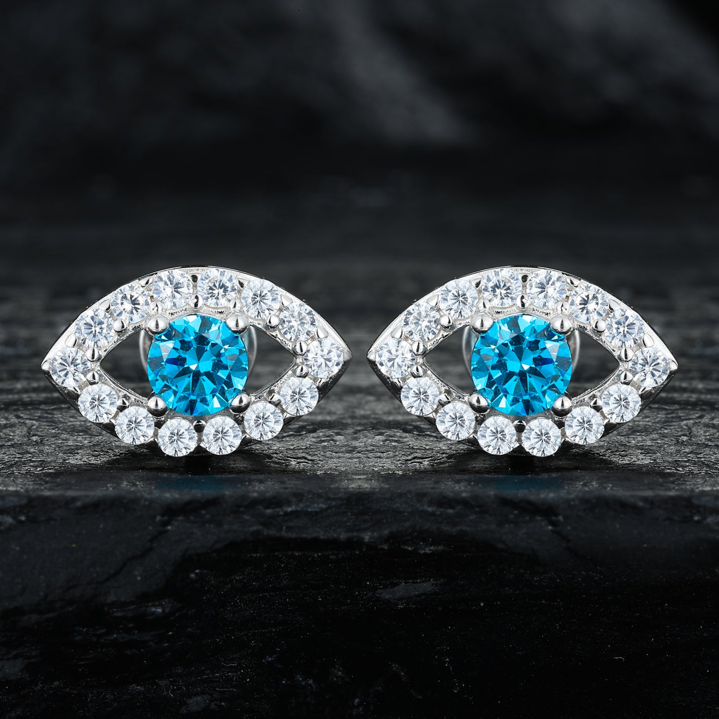925 Silver Moissanite Blue Eye Halo Stud Earrings TQE0580