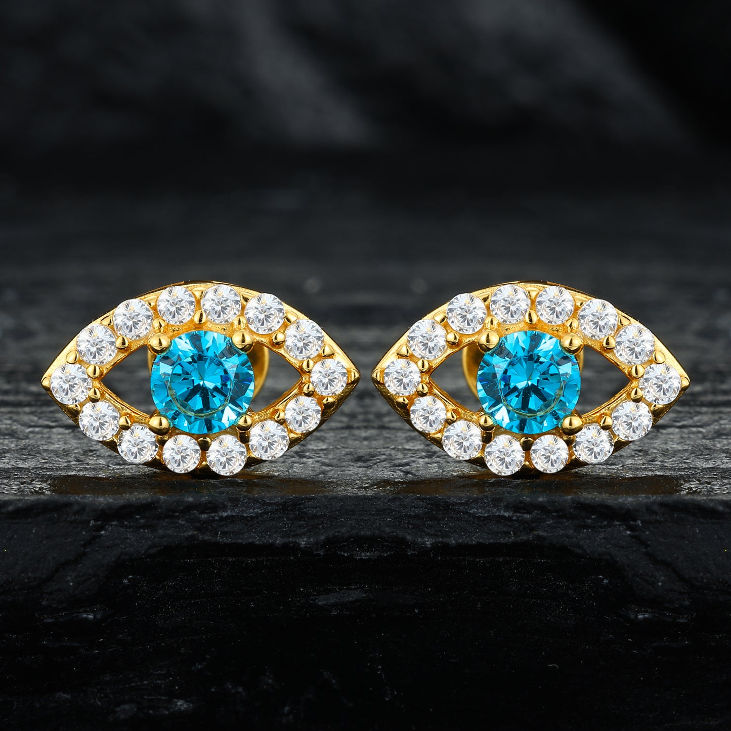 925 Silver Moissanite Blue Eye Halo Stud Earrings TQE0580