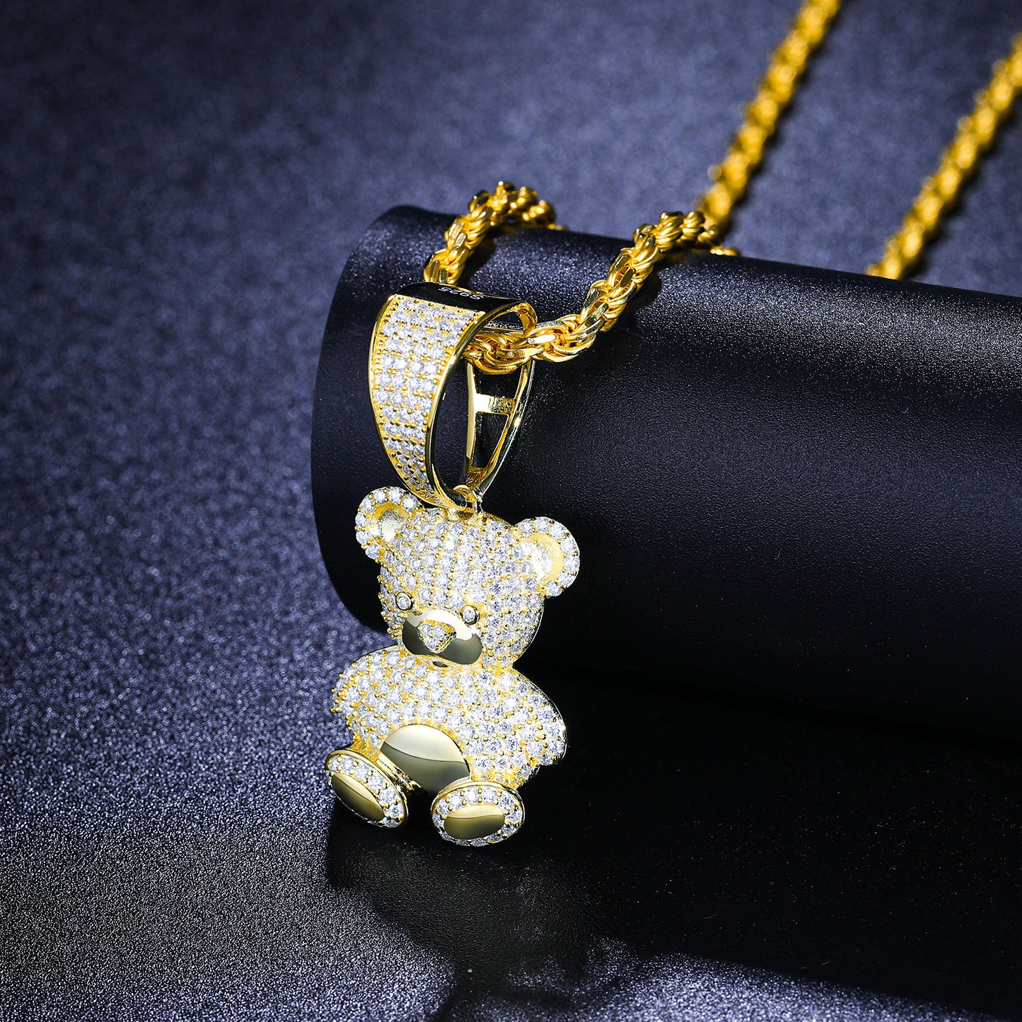 925 Silver Moissanite Crown Bear Pendant TQP0294
