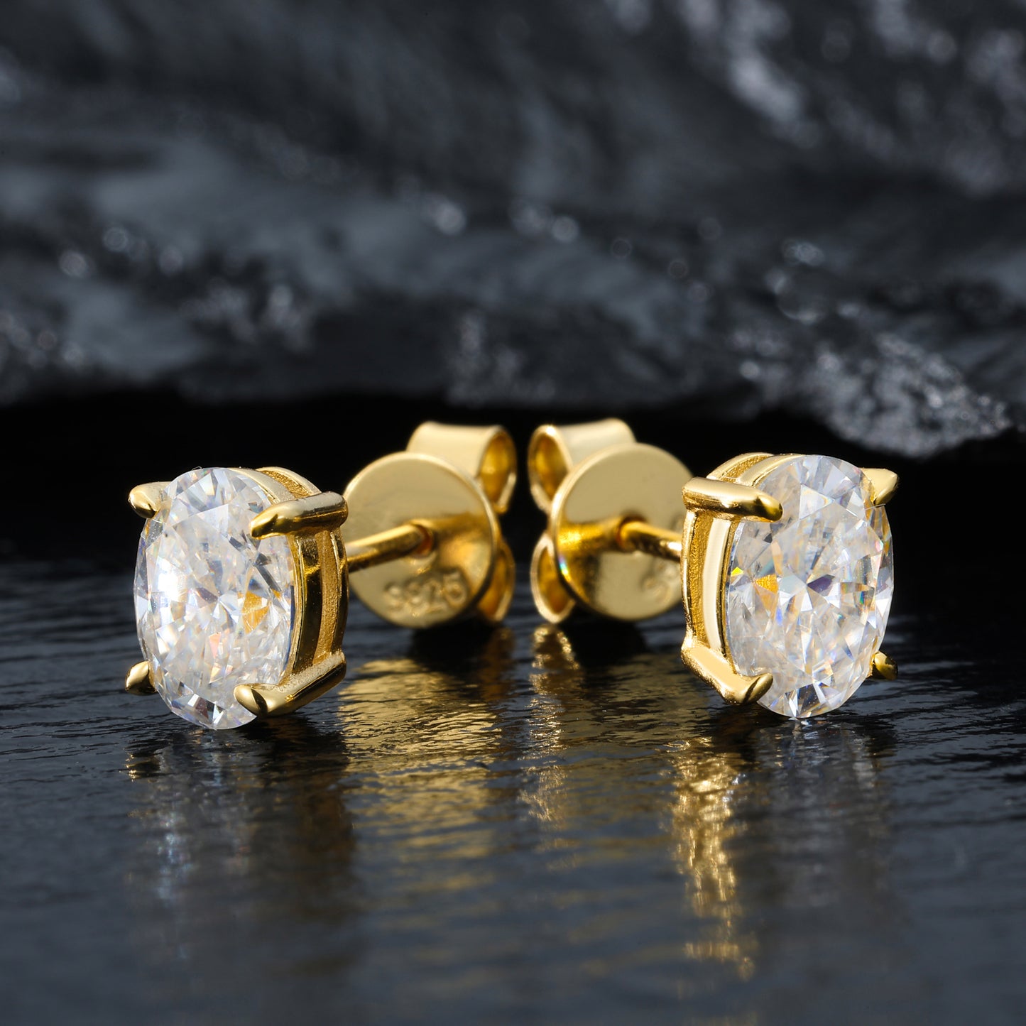925 Silver Moissanite Oval Cut Solitaire Stud Earrings TQE0548