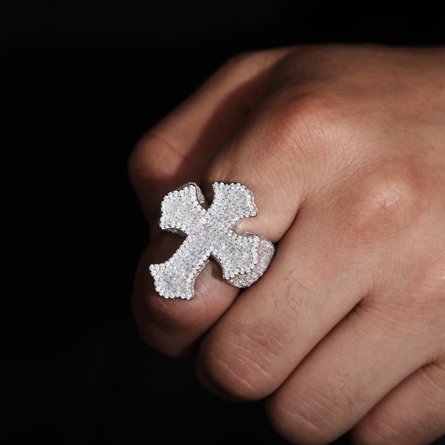925 Silver Moissanite Baguette Cross Signet Ring for Men TQR0323