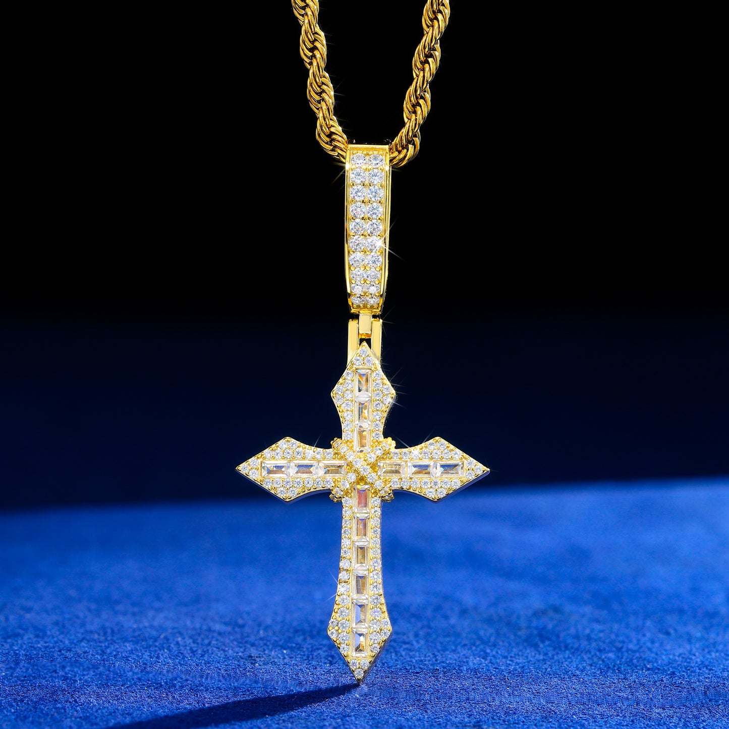 925 Silver Moissanite Fleur Cross Pendant TQP0899