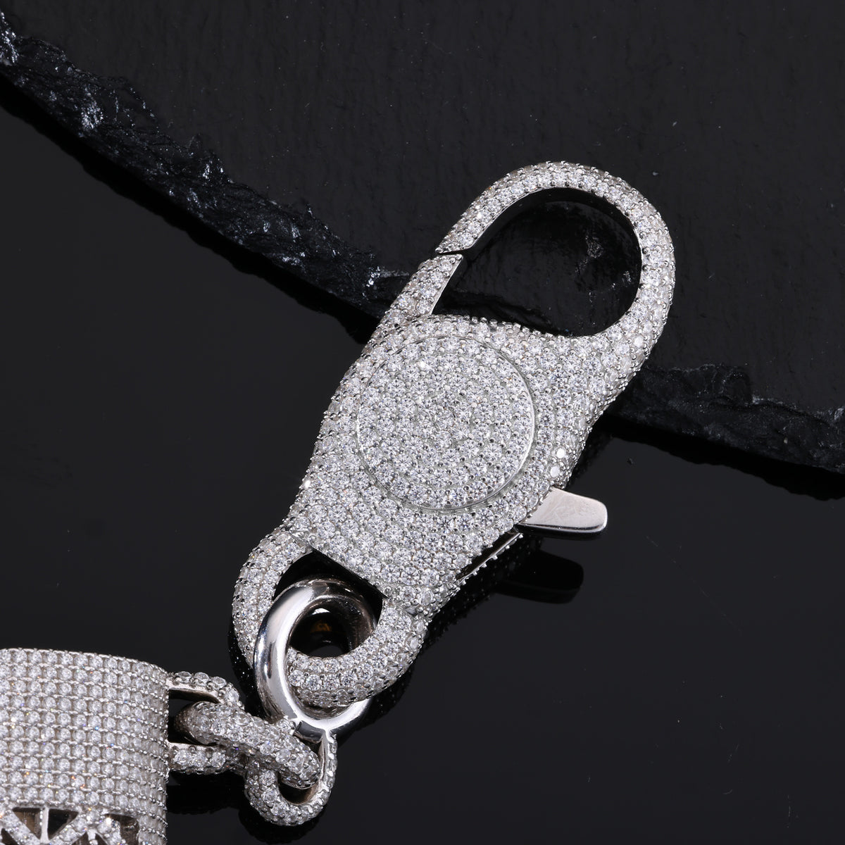 Iced Out Lighter Case Hip Hop Diamond Style Cover CZLCO001