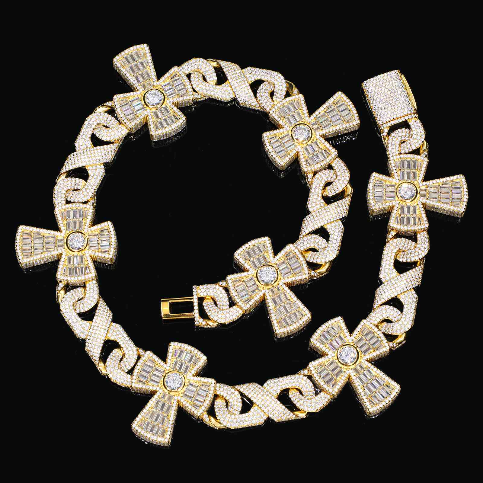 37mm Cross Cuban Link Chain