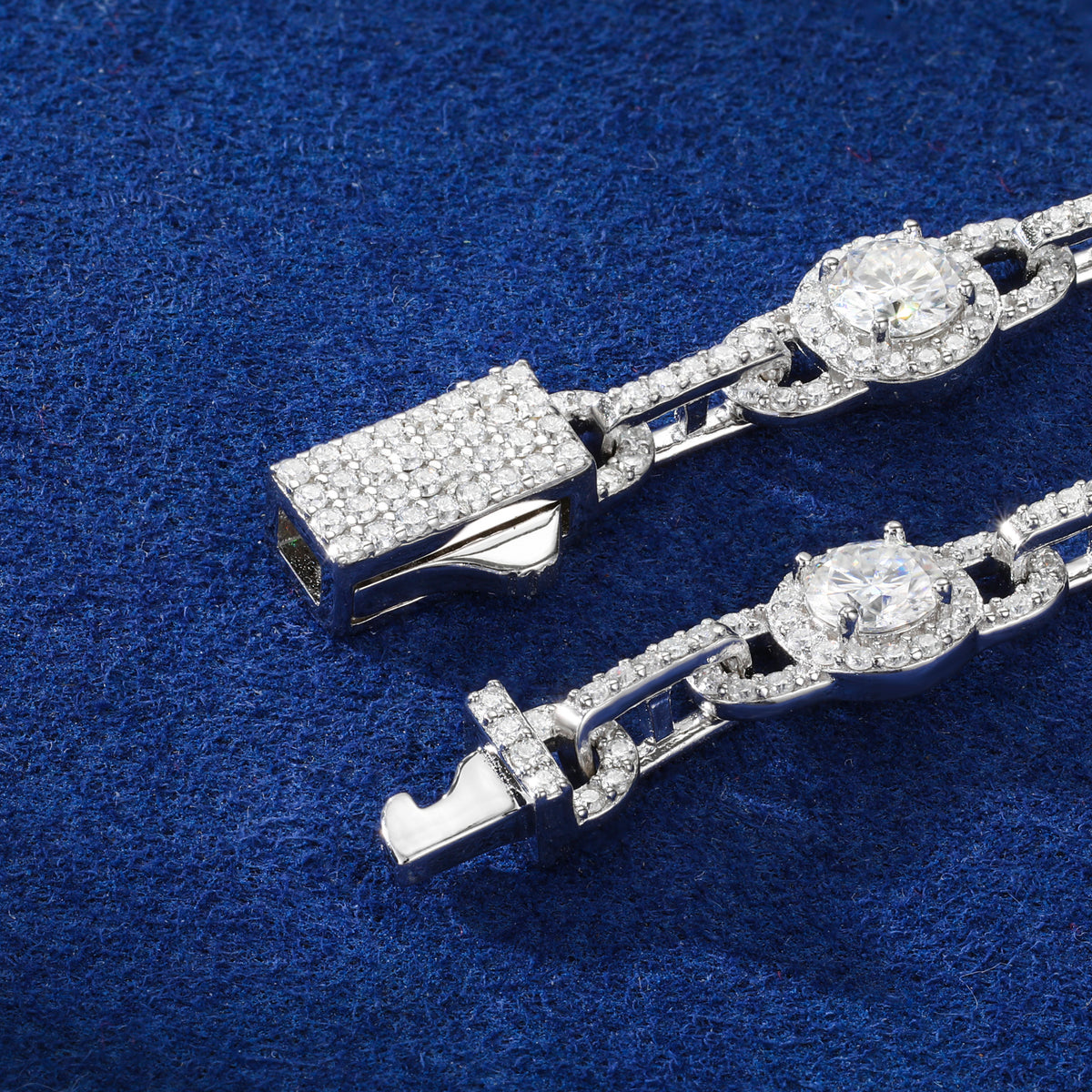 925 Silver Moissanite Round Station Tennis Bracelet TQB0253