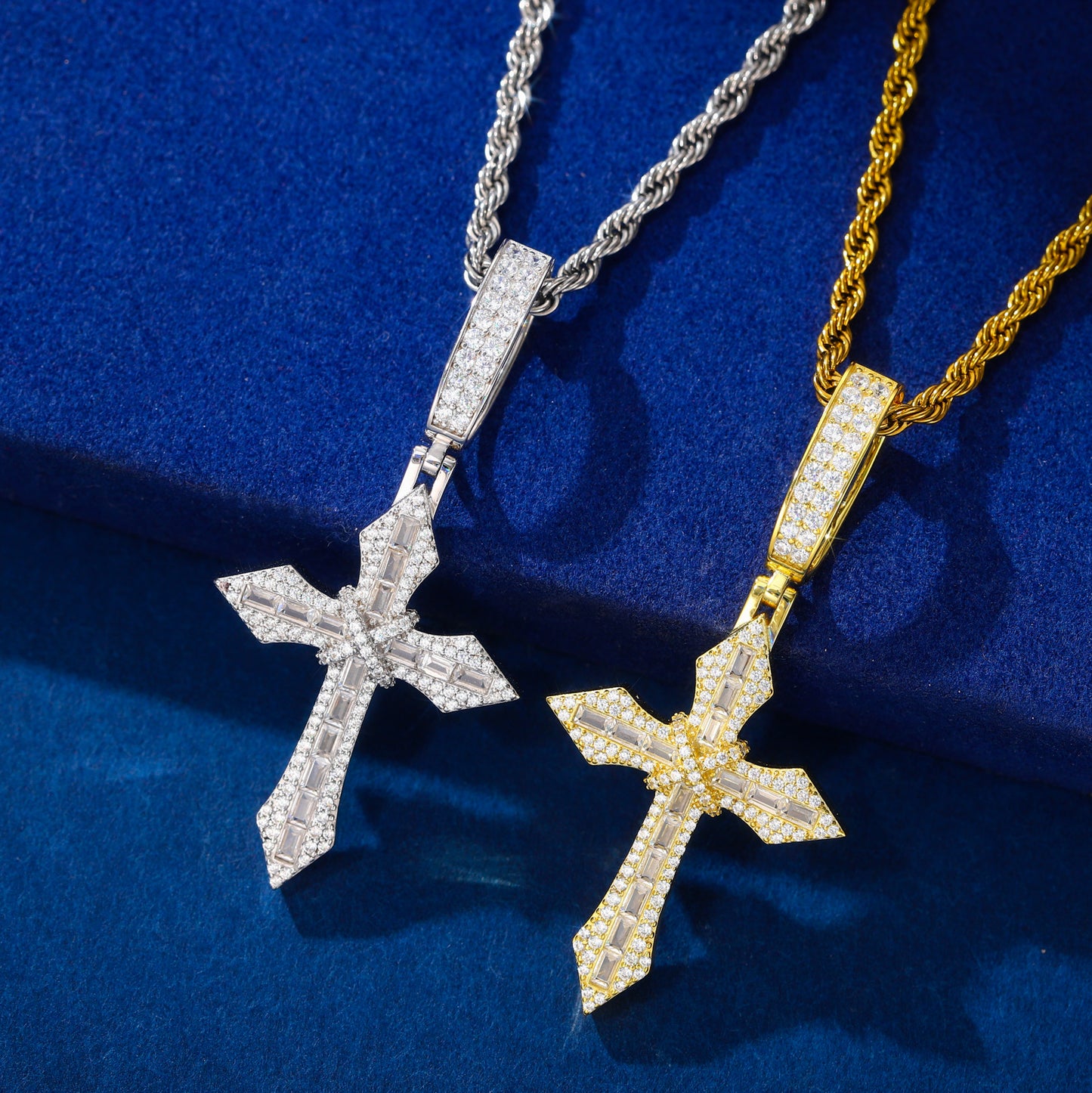 925 Silver Moissanite Fleur Cross Pendant TQP0899