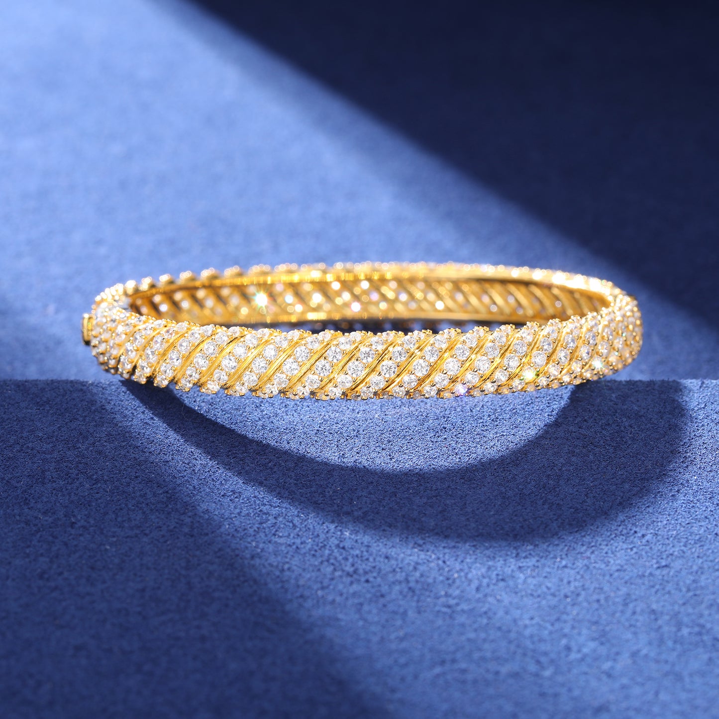925 Silver Moissanite Diagonal Pave Bangle Bracelet TQB013