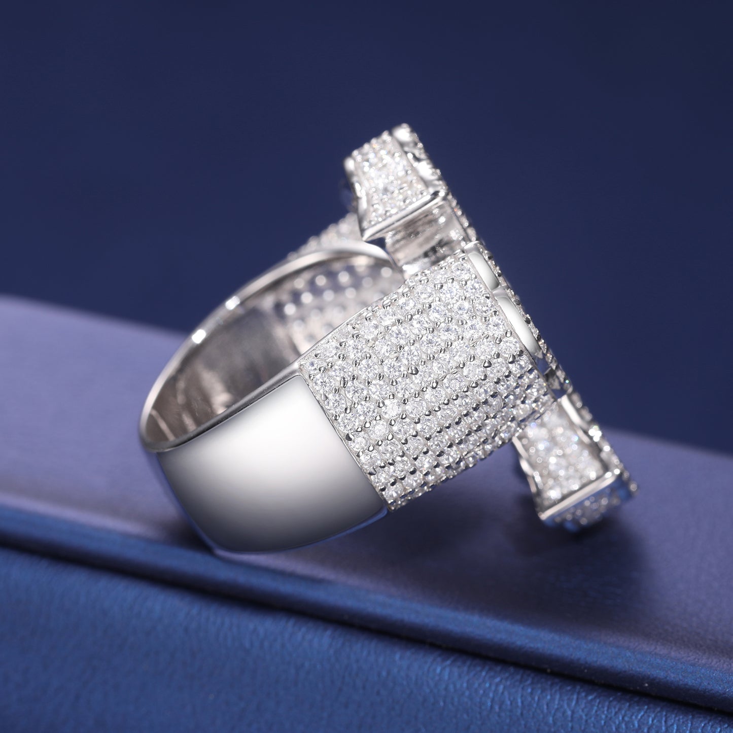925 Silver Moissanite Baguette Cross Signet Ring for Men TQR0323
