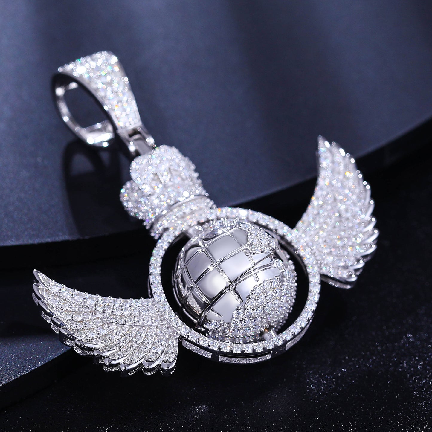 925 Silver Moissanite Crowned Globe Wing Pendant TQP0267