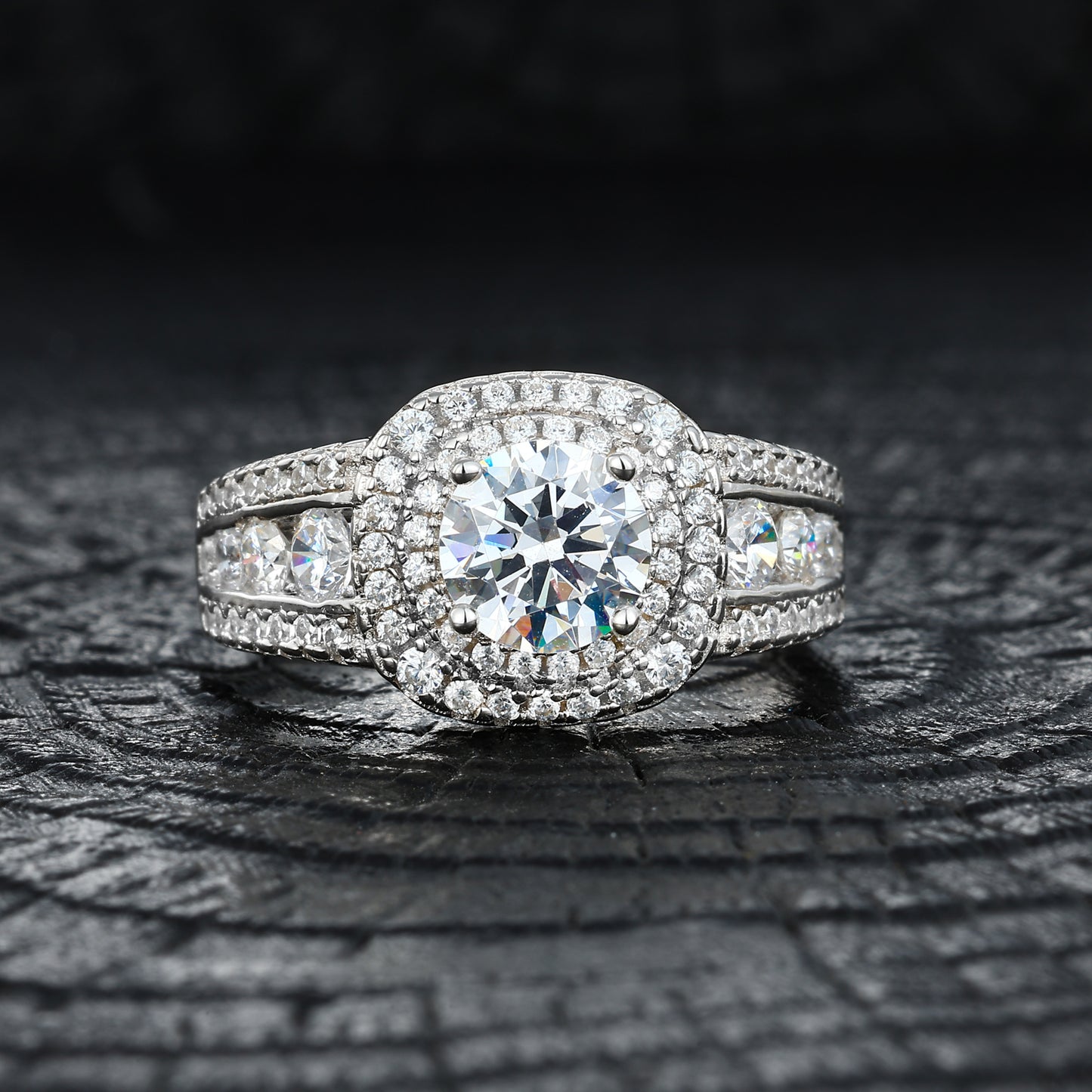 925 Silver Moissanite Round Cluster Halo Ring TQR0488